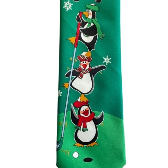 Hallmark Christmas Holiday Green Multicolor Penguin Golf Tie North Pole - Picture 4 of 6